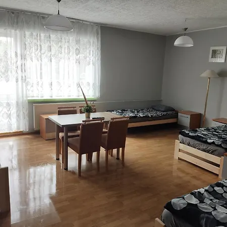 Goscinne Na Zielonej *