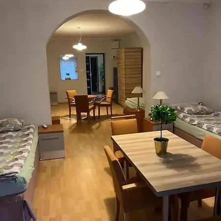 Goscinne Na Zielonej