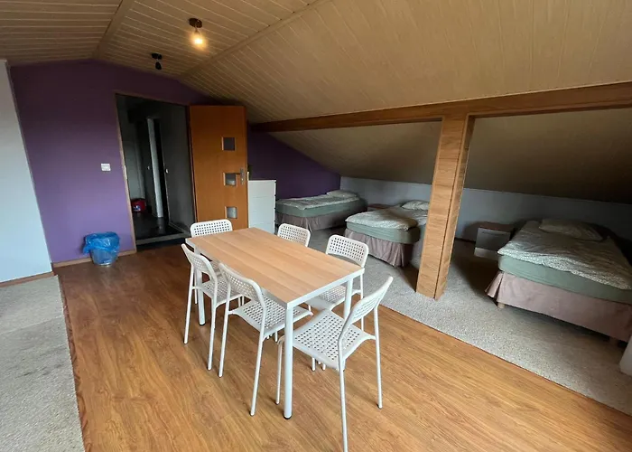 Goscinne Na Zielonej * Olsztyn (Silesia)